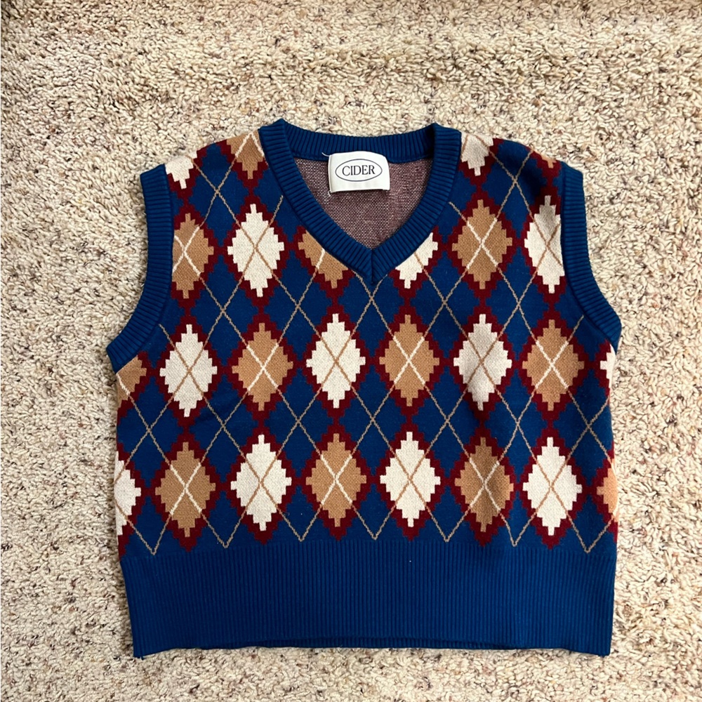 Argyle sweater vest size small